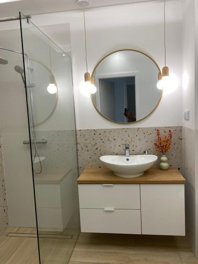Metro Szwedzka Apartament Orange Varsovia Exterior foto